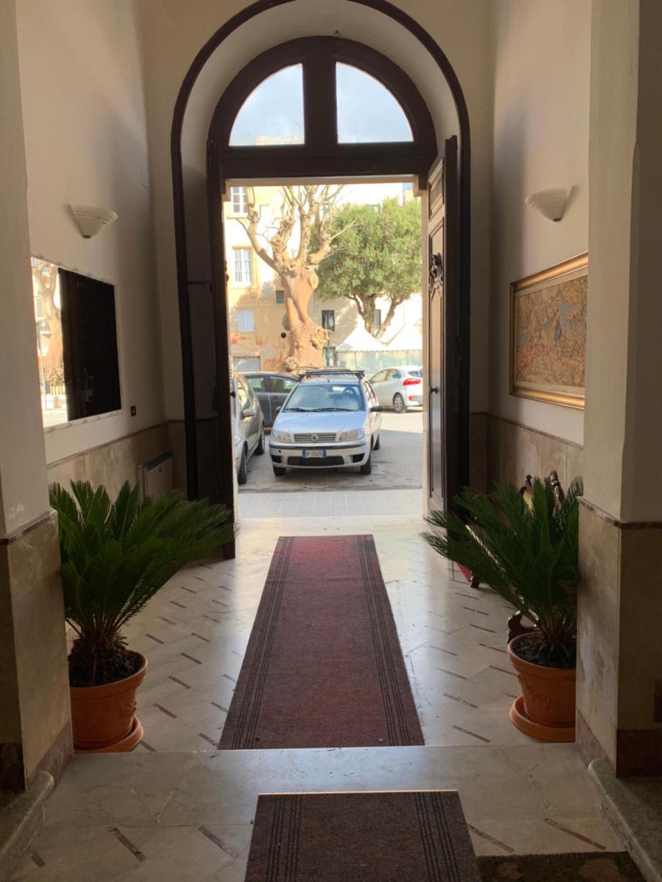 Il Bastione Duca D'Aosta Bed & Breakfast Trapani Exterior photo